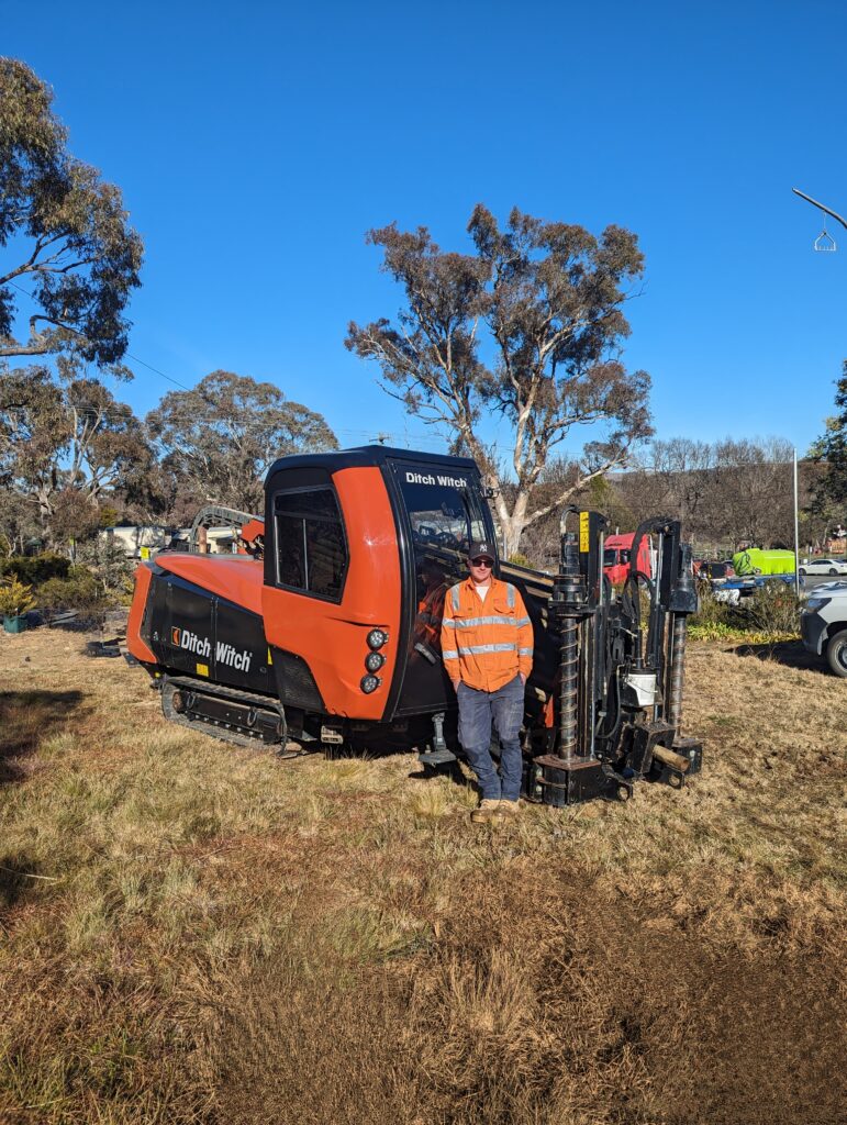 Uds Employee With Directional Drill